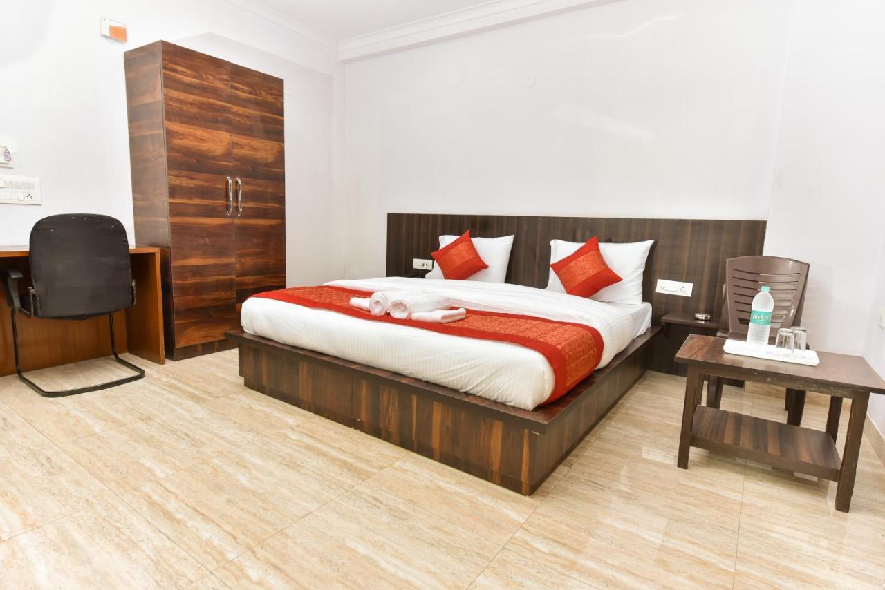 Hotel Luxury Collection Γκουργκάον Εξωτερικό φωτογραφία