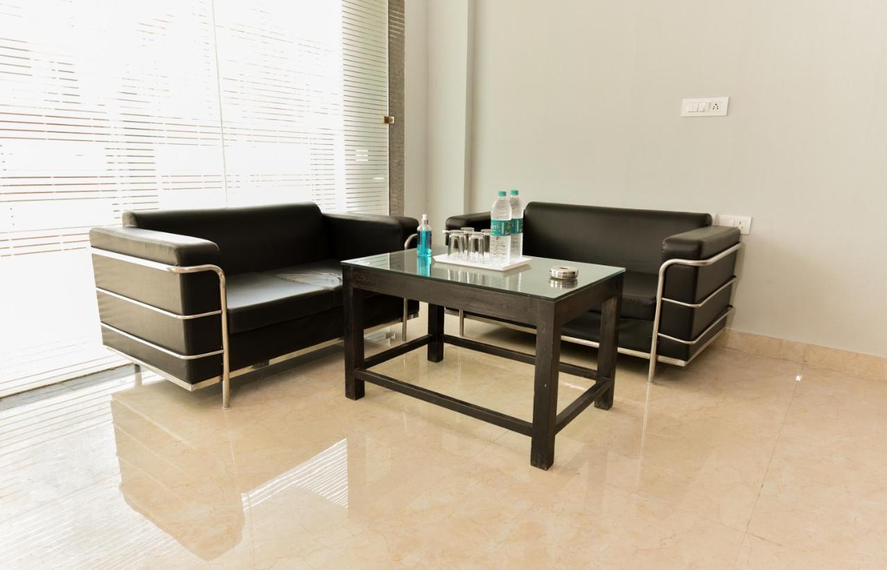 Hotel Luxury Collection Γκουργκάον Εξωτερικό φωτογραφία