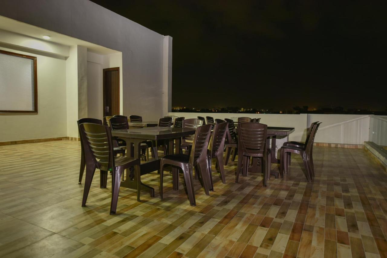 Hotel Luxury Collection Γκουργκάον Εξωτερικό φωτογραφία